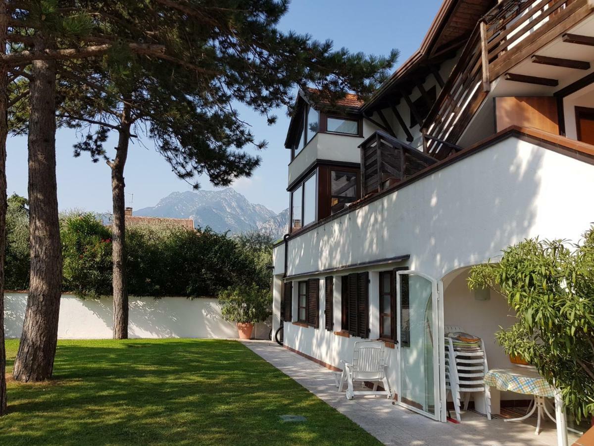 Torbole Lake Front Torbole Sul Garda Bagian luar foto